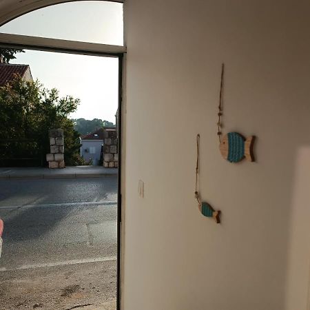Opus Two Apartment Dubrovnik - Private Parking Exterior photo